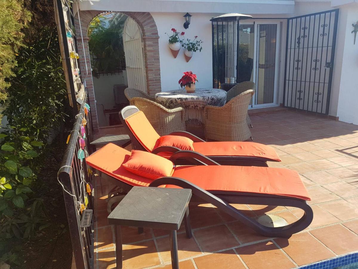 Bonita Villa En Nerja Casa Palomas Екстер'єр фото